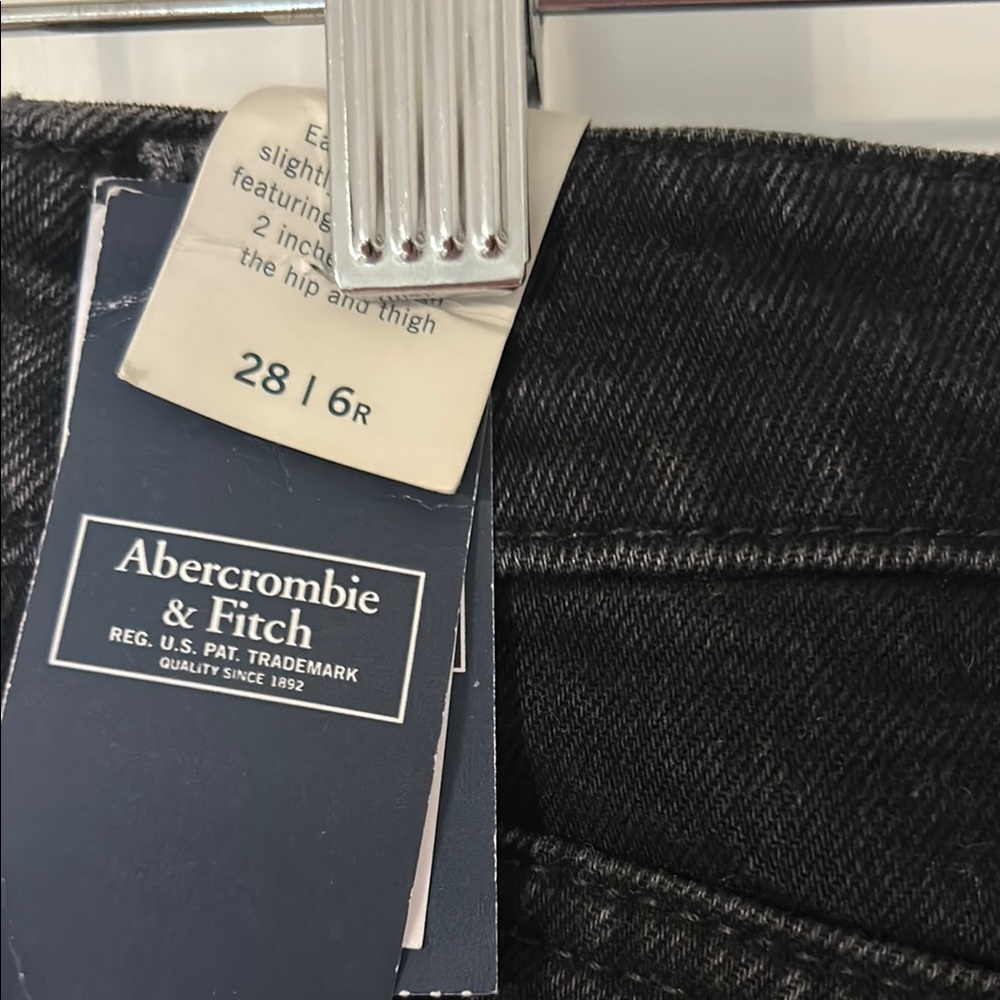 Abercrombie & Fitch Black Distressed Ankle Jeans - Picture 10 of 10